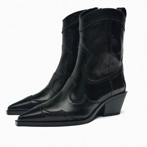 New with tag! Cowboy ankle boots